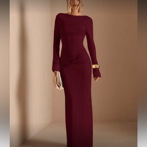 Elegant Long Sleeve Burgundy Dress